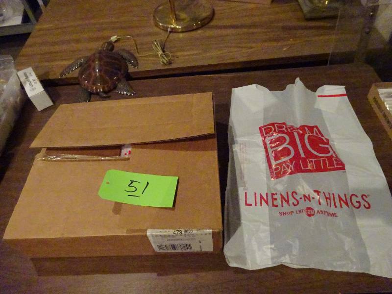 lot 51 image: Case of Plastic Bags