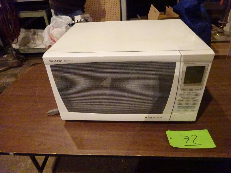 lot 72 image: Micro-Wave