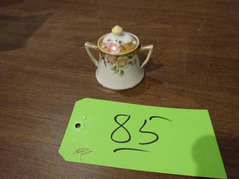 lot 85 image: Dainty, Colorful Old Sugar Bowl