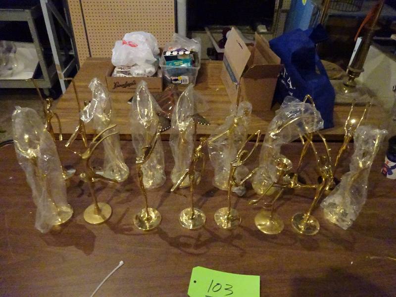 lot 103 image: 18 Brass Figurines
