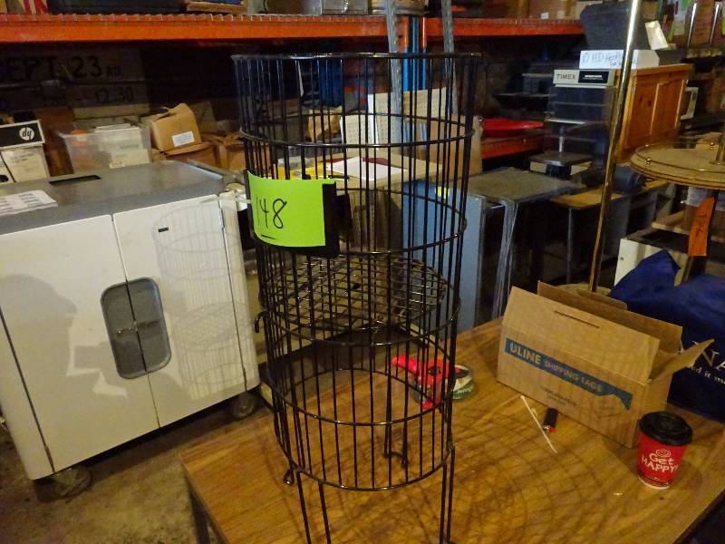 lot 148 image: Black Wire Bin