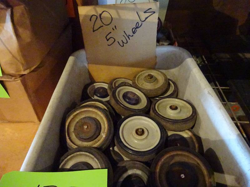 lot 175 image: 20 5 Wheels
