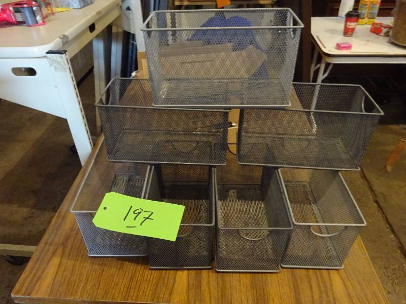 lot 197 image: Lot of Wire Mesh Baskets