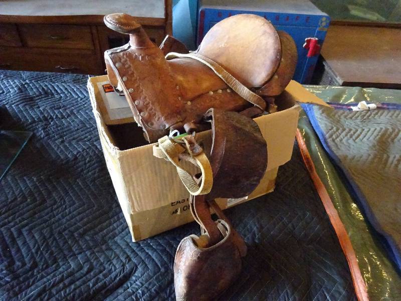 lot 217 image: Small , Very Small Saddle