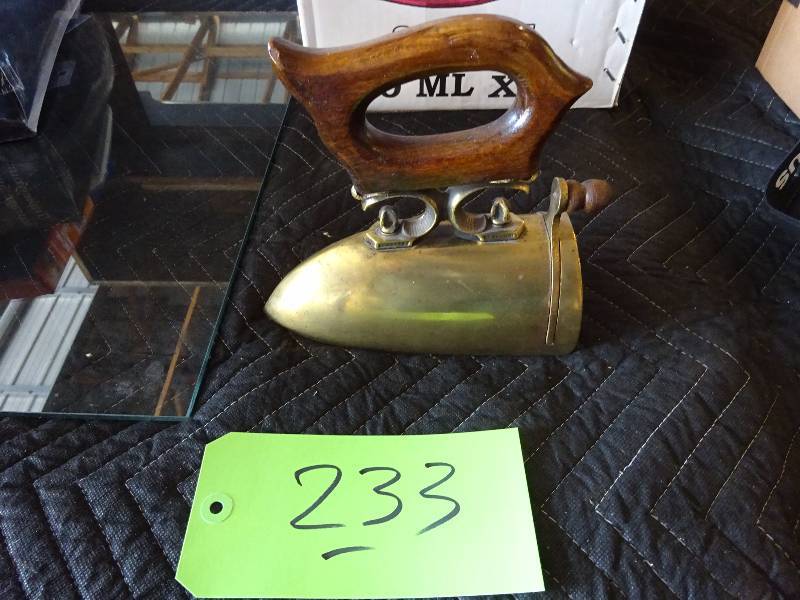 lot 233 image: Brass Iron