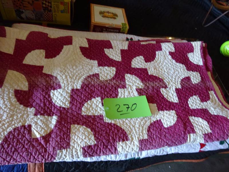 lot 270 image: Quilts