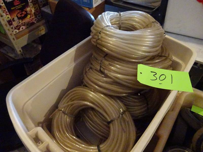 lot 301 image: lot of Plastic Tube