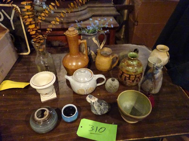 lot 310 image: Pottery Planters