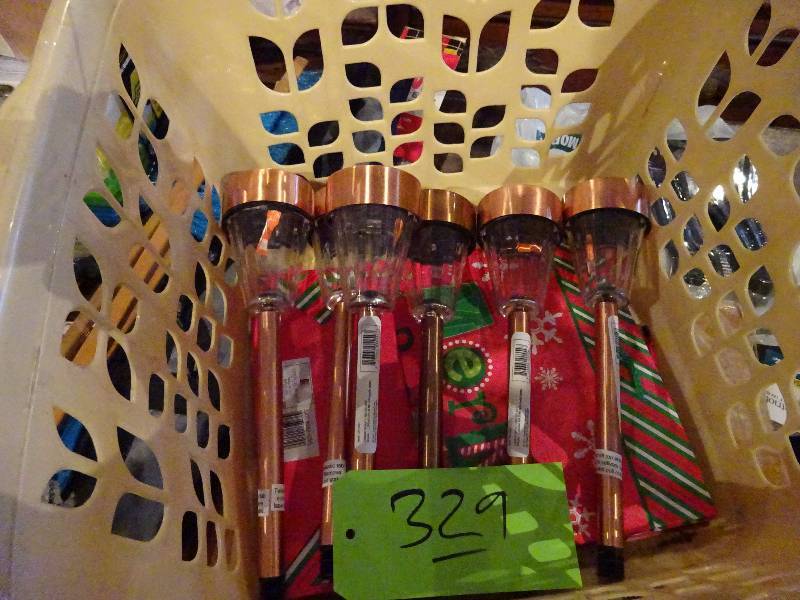 lot 329 image: 16 Solar Yard Lights