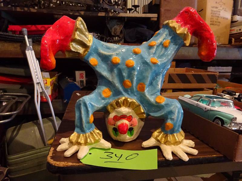 lot 340 image: Clowning Around