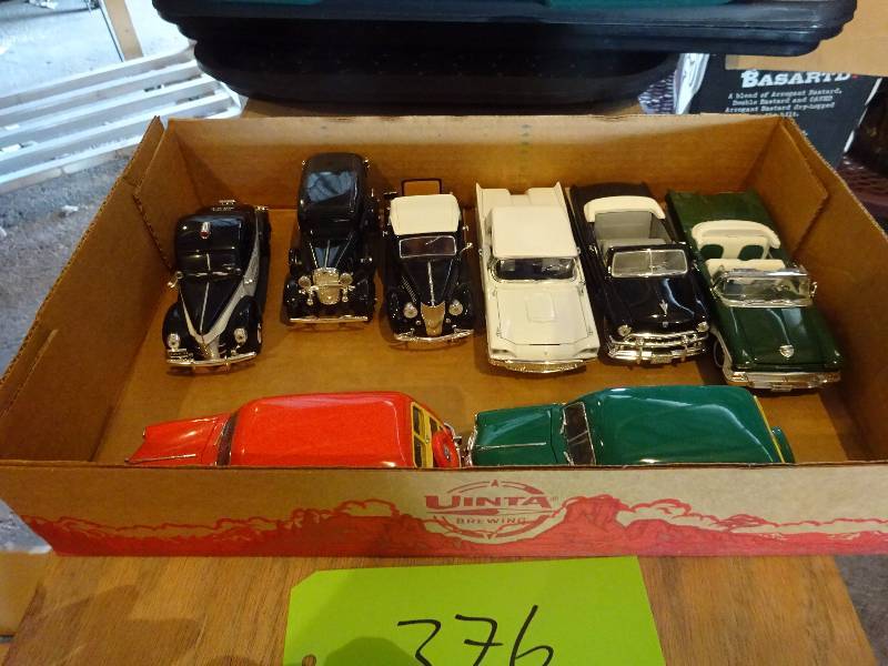 lot 376 image: Fords