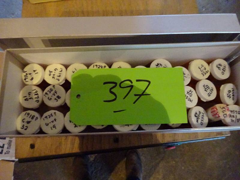 lot 397 image: AnotherBox of Money