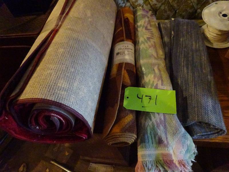 lot 471 image: Lot of RugsRunners