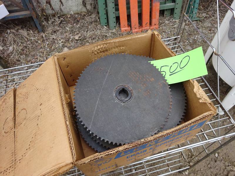 lot 500 image: Lot of Sprockets, Go Kart or Yard Art
