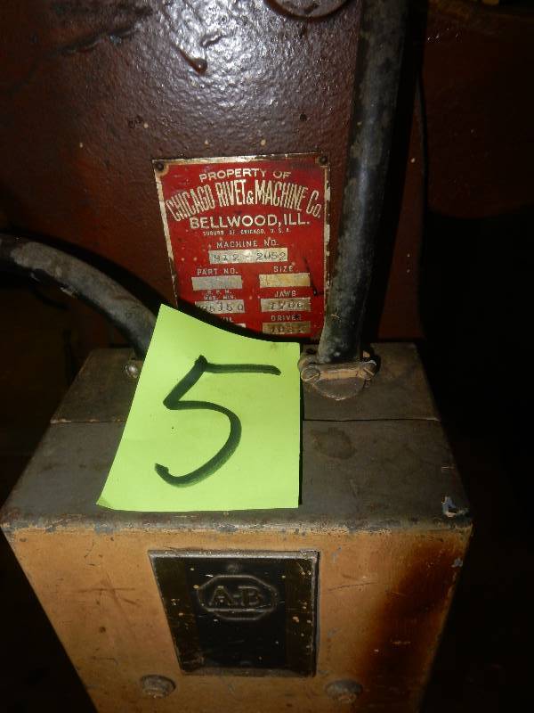 lot 5 image: Riveter