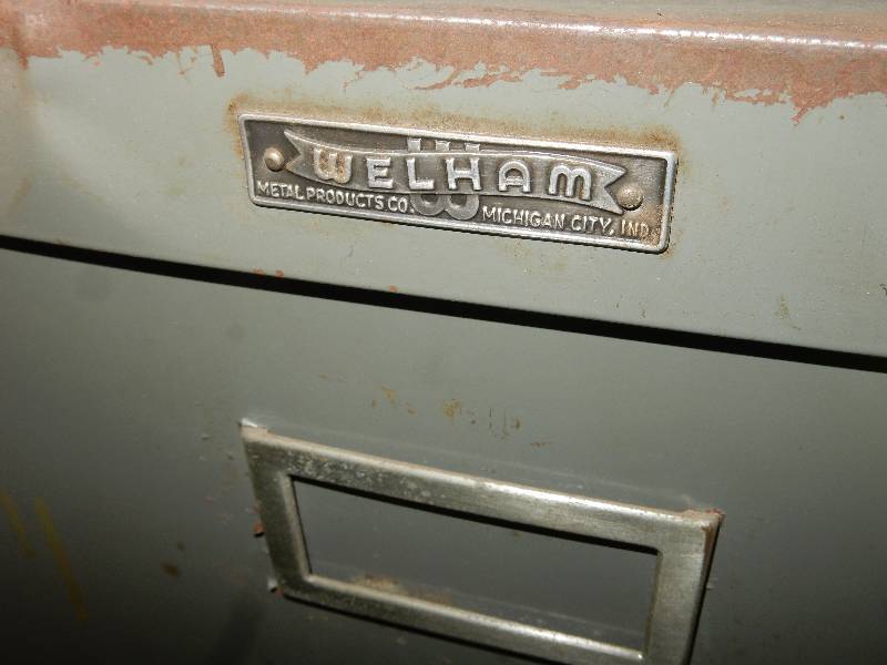 lot 113 image: 2 Drawer Letter size file cabinet.  Welham Metal Products