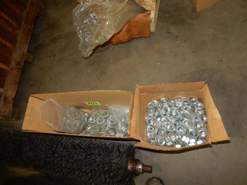 lot 101 image: Box of Large nuts and lock washers