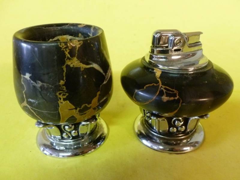 Vintage Table Lighter