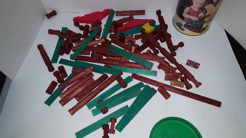 Lincoln logs