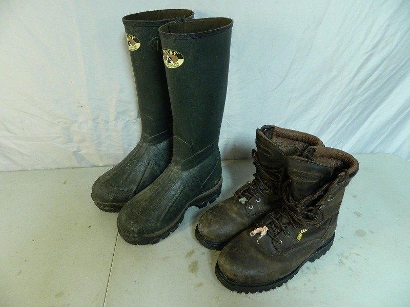 lot 32 image: 2 Pair of Rocky Boots