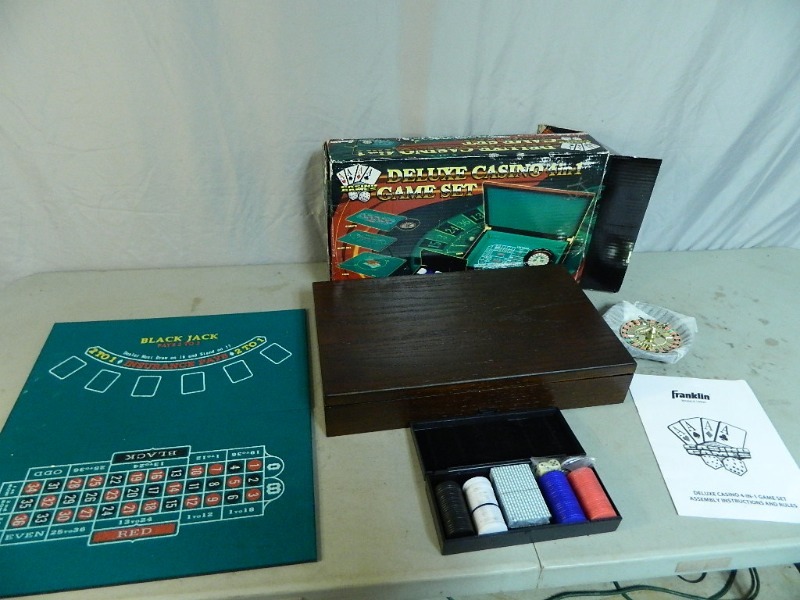 lot 93 image: 4 Game Casino Set, Poker, Blackjack, Etc