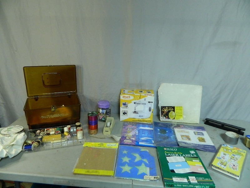 lot 124 image: Craft Items