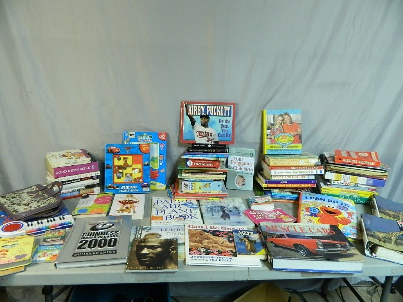 lot 136 image: Assorted Books
