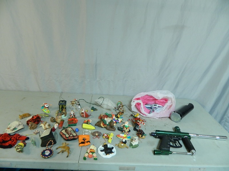 lot 147 image: Paintball Gun and More