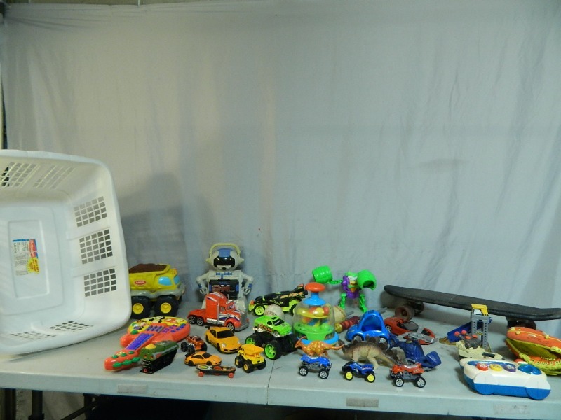lot 160 image: Skateboard, Cars, Trucks, etc