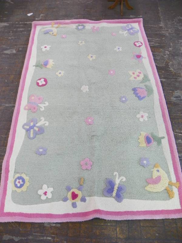 Rug, 5x8