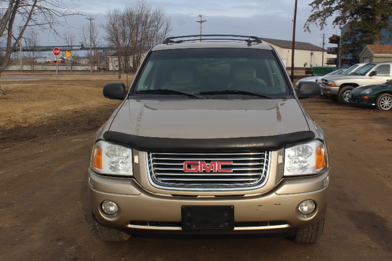 2006 GMC Envoy SLT - Very Well Equipped