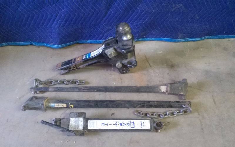 Distribution Hitch, Adjustable