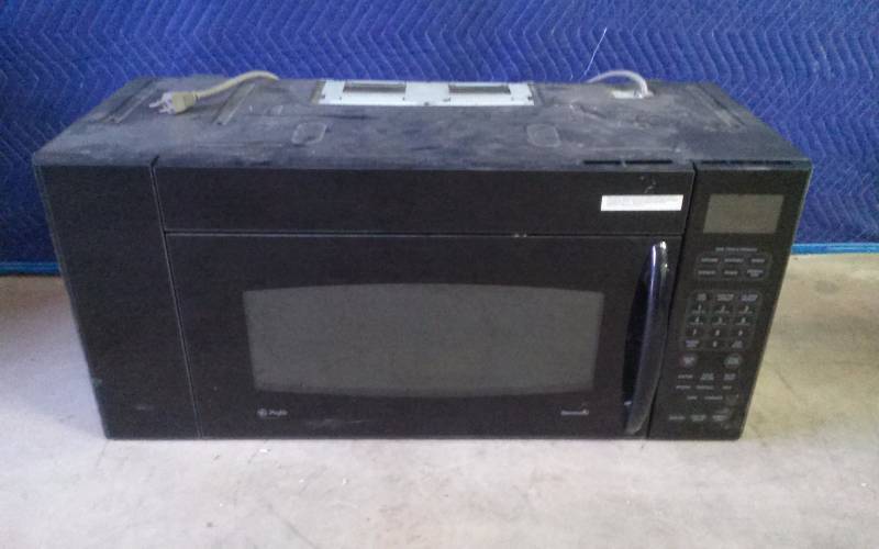 Under Cabinet Microwave