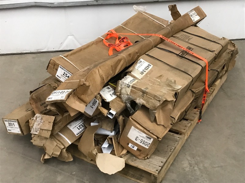 lot 12 image: Pallet Of WeatherGaurd Accessories