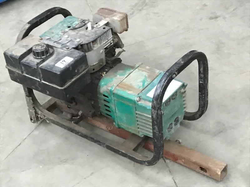 lot 19 image: Coleman Generator
