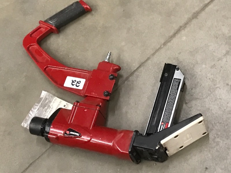 lot 22 image: Hardwood Flooring Nailer