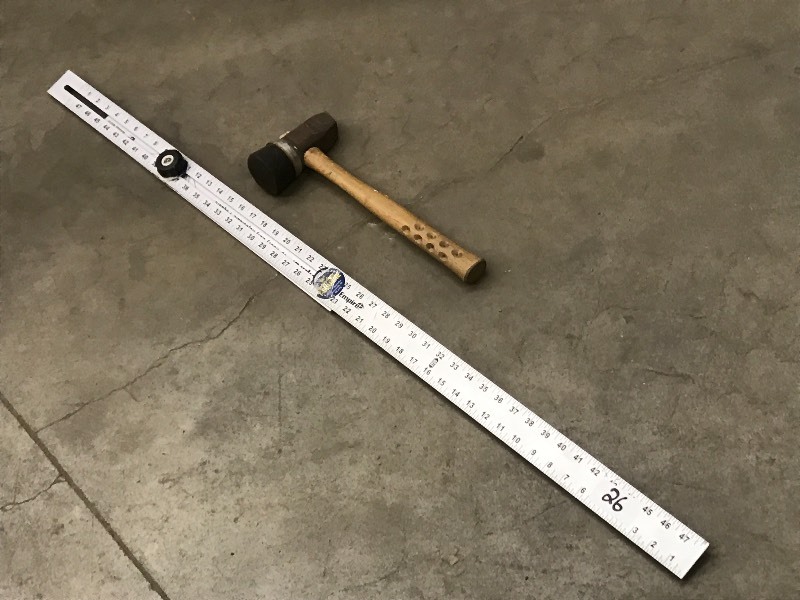 lot 26 image: T-Square & Hammer