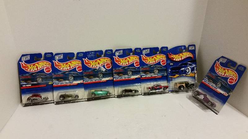 lot 12 image: Lot of (7) Hot Wheels Cars - See Pictures and Description for Details
