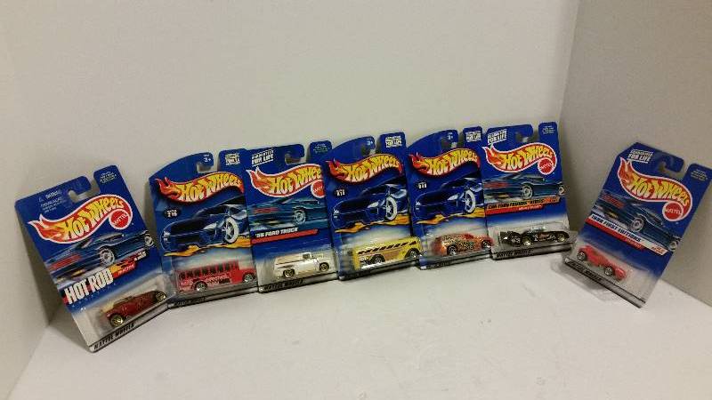 lot 76 image: NICE Lot of (7) Hot Wheels Collectors Series and First Editions Cars in Original Packaging - 1998 - 2004 - See Pictures