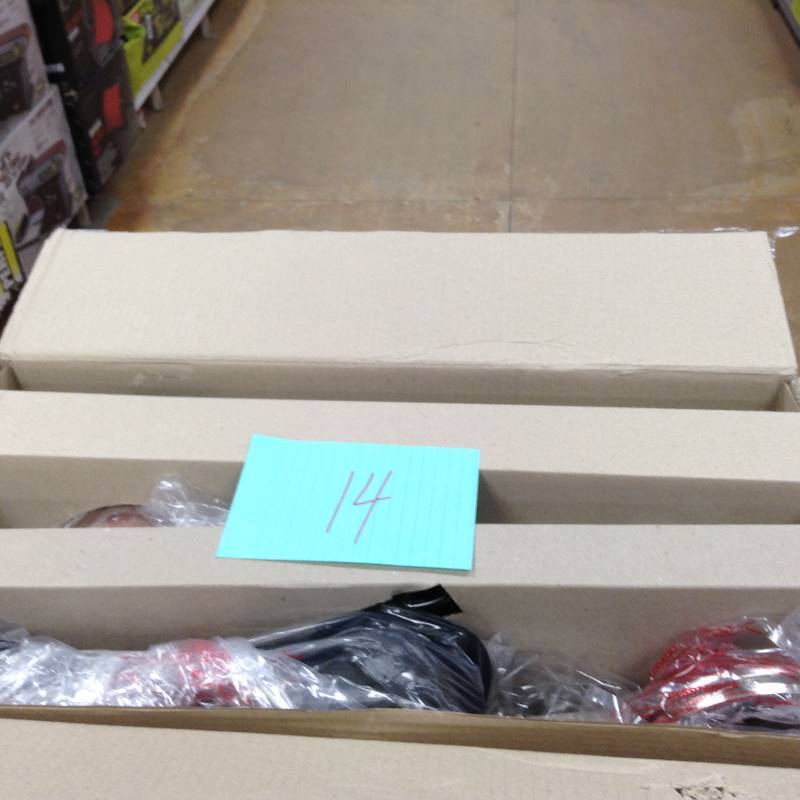 lot 14 image: Farberware high perfomance nonstik cookware set- 1 pc missing from set never used