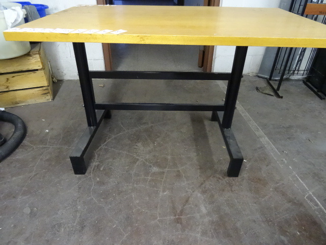 lot 29 image: Metal table base. 3 piece. You asse...