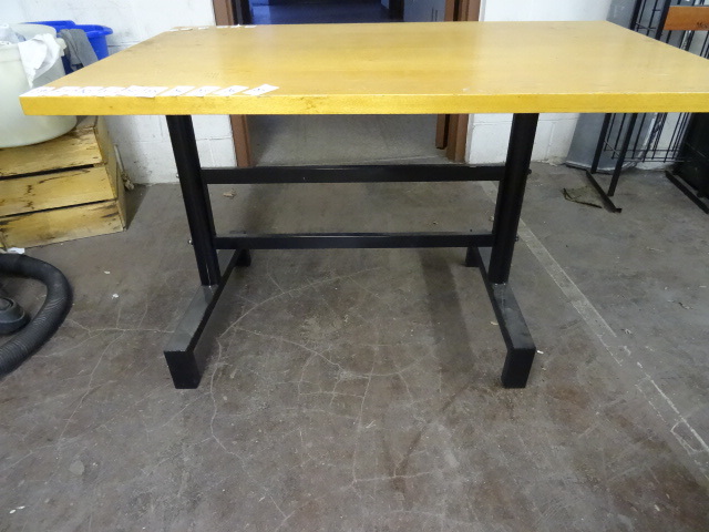 lot 34 image: Metal table base. 3 piece. You asse...