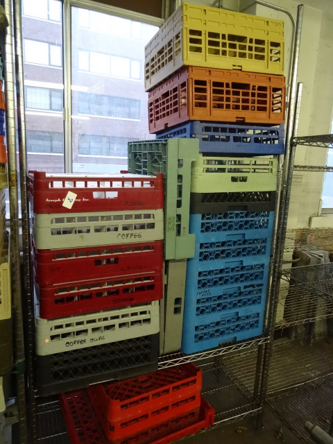 lot 40 image: 2 tier wire rack with 22 dish washe...