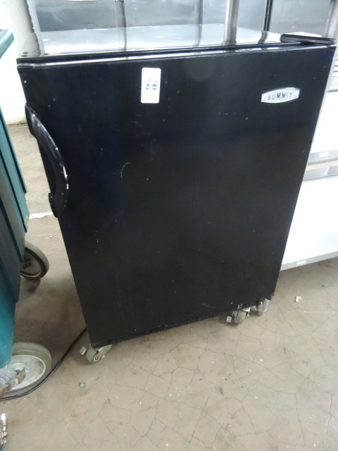 lot 66 image: Summit model NFF-7B refrigerator o...