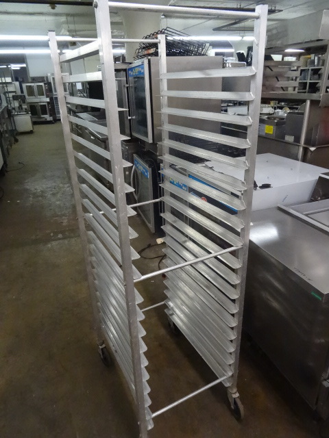 lot 73 image: Aluminum tray rack on wheels. 20 x ...