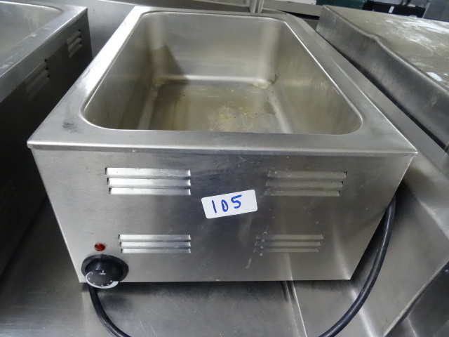 lot 105 image: Full size electric food warmer. 120...
