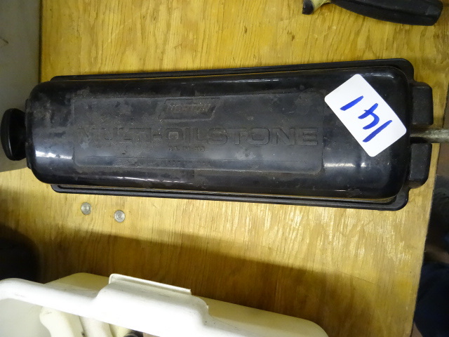 lot 141 image: Norton Multi oil stone sharpener...