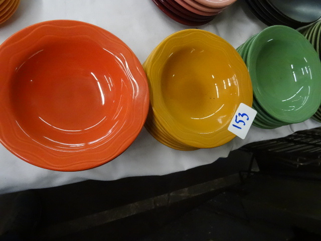 lot 153 image: Syracuse 7 bowls. Qty 18...
