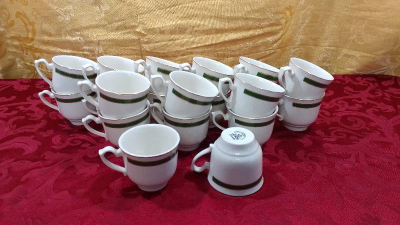 lot 154 image: Green-striped Coffee Cups