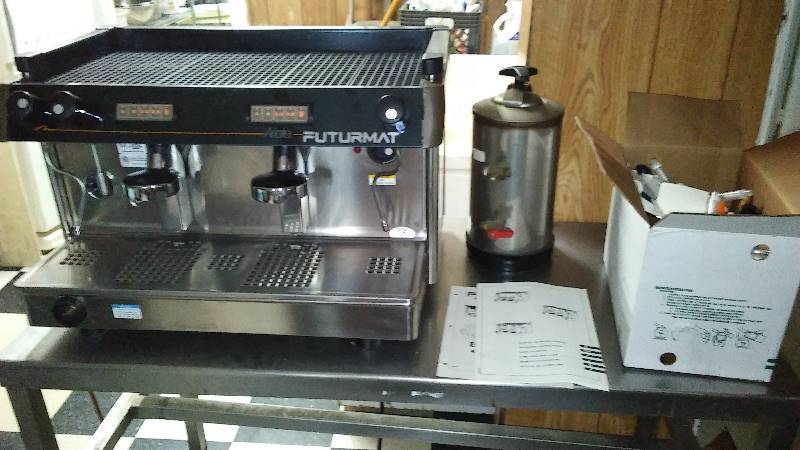 lot 3 image: Espresso Brewer Maker Machine Commercial grade. Futurmat Model FCES2A2